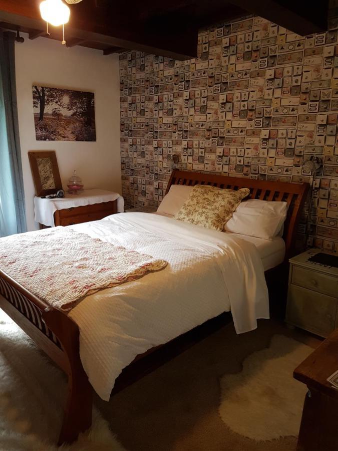 Cudoille Bed & Breakfast Armous-et-Cau Exterior photo